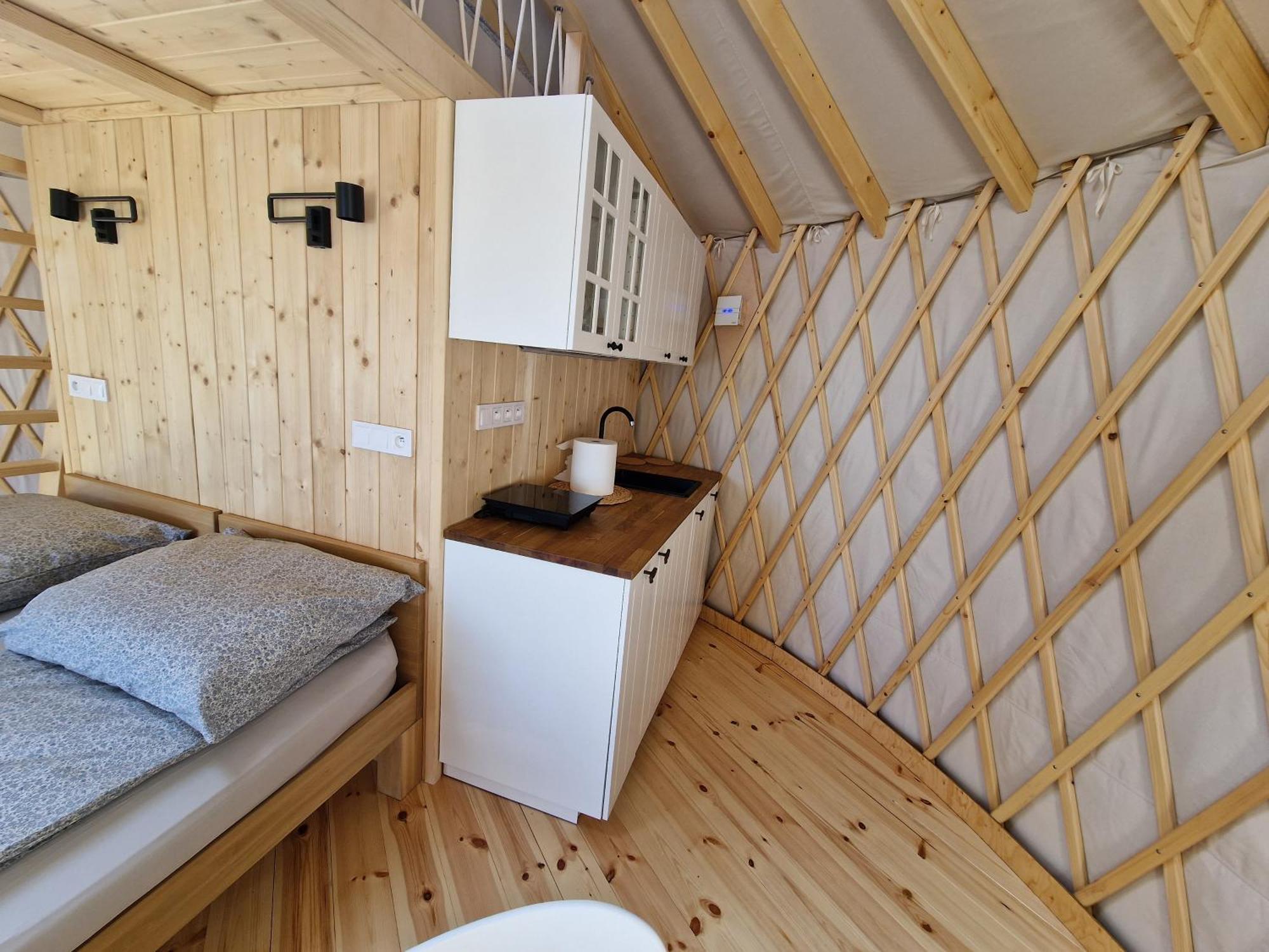Apartment Pradziadka I Jurty Na Wodzie