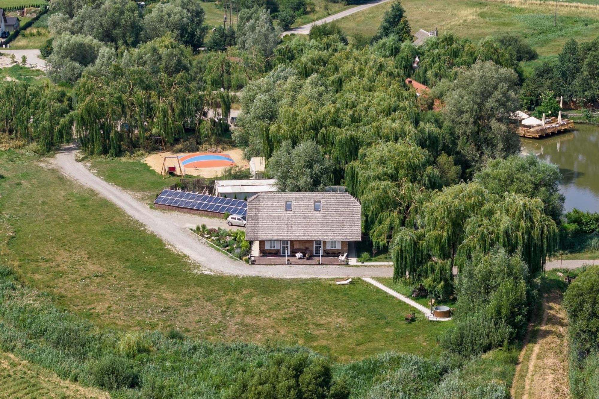 Pradziadka I Jurty Na Wodzie Apartment *